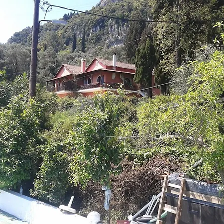 Vangelis Apartament